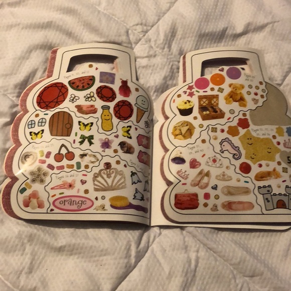 2 New “My Gorgeously Glittery Sticker Bag” books. - Picture 8 of 10
